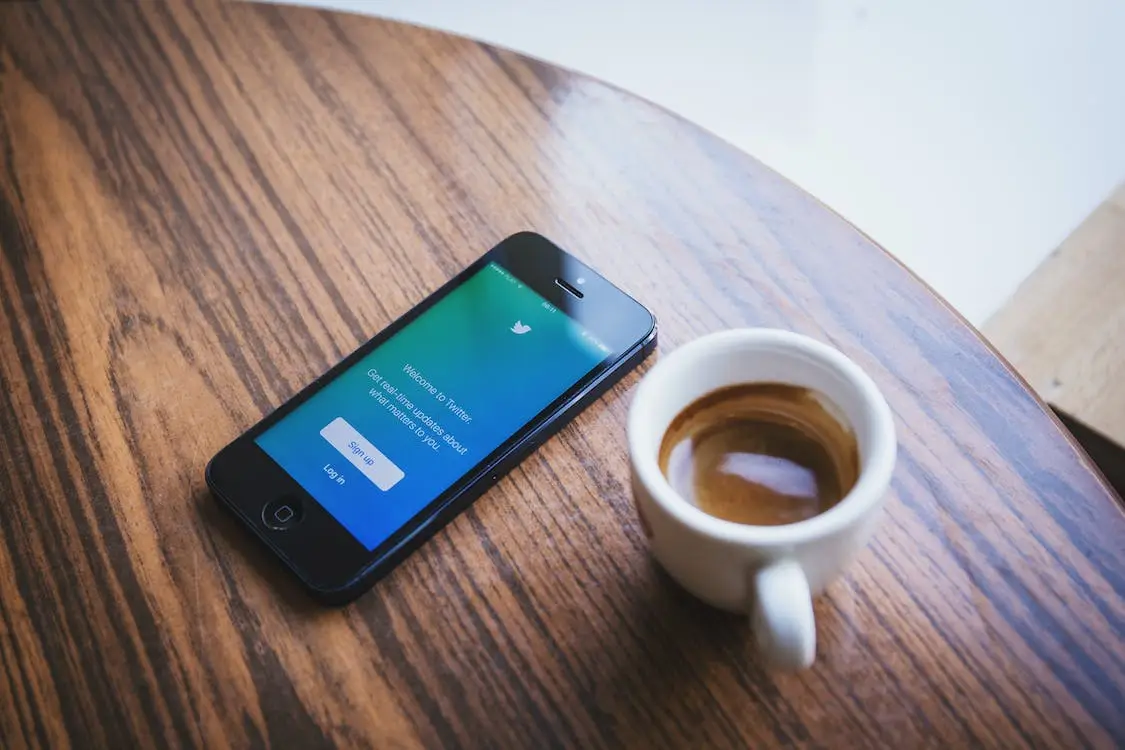 How To Use Twitter To Market Your Business
